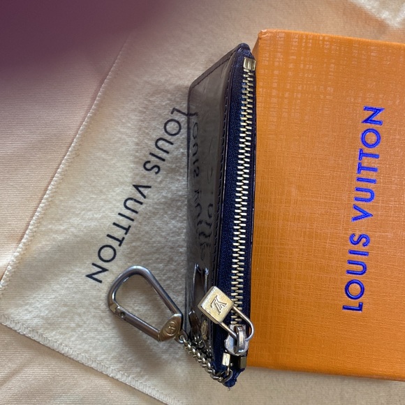 Louis Vuitton Coin Key Card Pouch Vernis - Picture 8 of 11